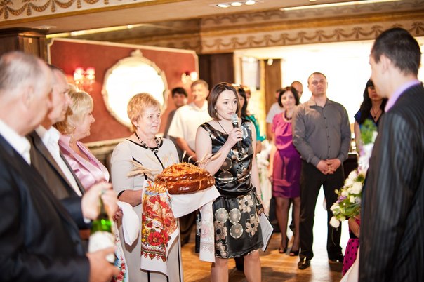 Профессиональные ведущие на свадьбу в Одессе